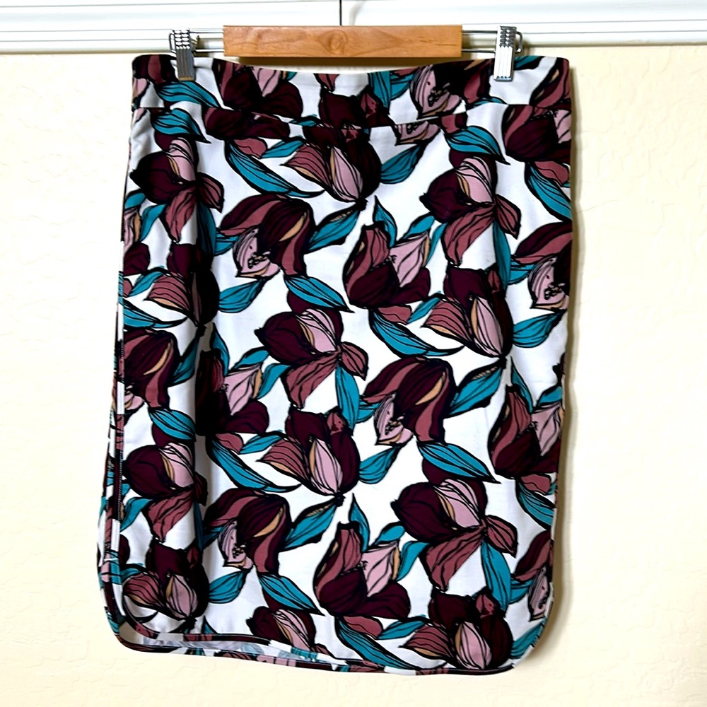 LOFT Floral Skirt